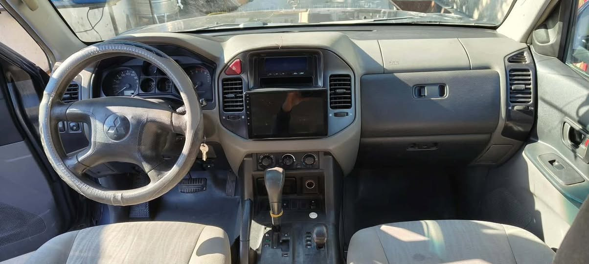 سلام عليكم باجيرو 2006 محرك 6 سلندر رقم بغداد تحويل مباشر سيارة جاهزه من كلشي تايرات باتري صدر كهربائيات كير محرك فقط بيه تنقيص دهن ودخانة خفيفه مكان السيارة ديالى شهربان سعر 98 بيه مجال ***********
