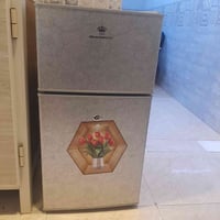 ثلاجه • ٥ قدم • جديدة