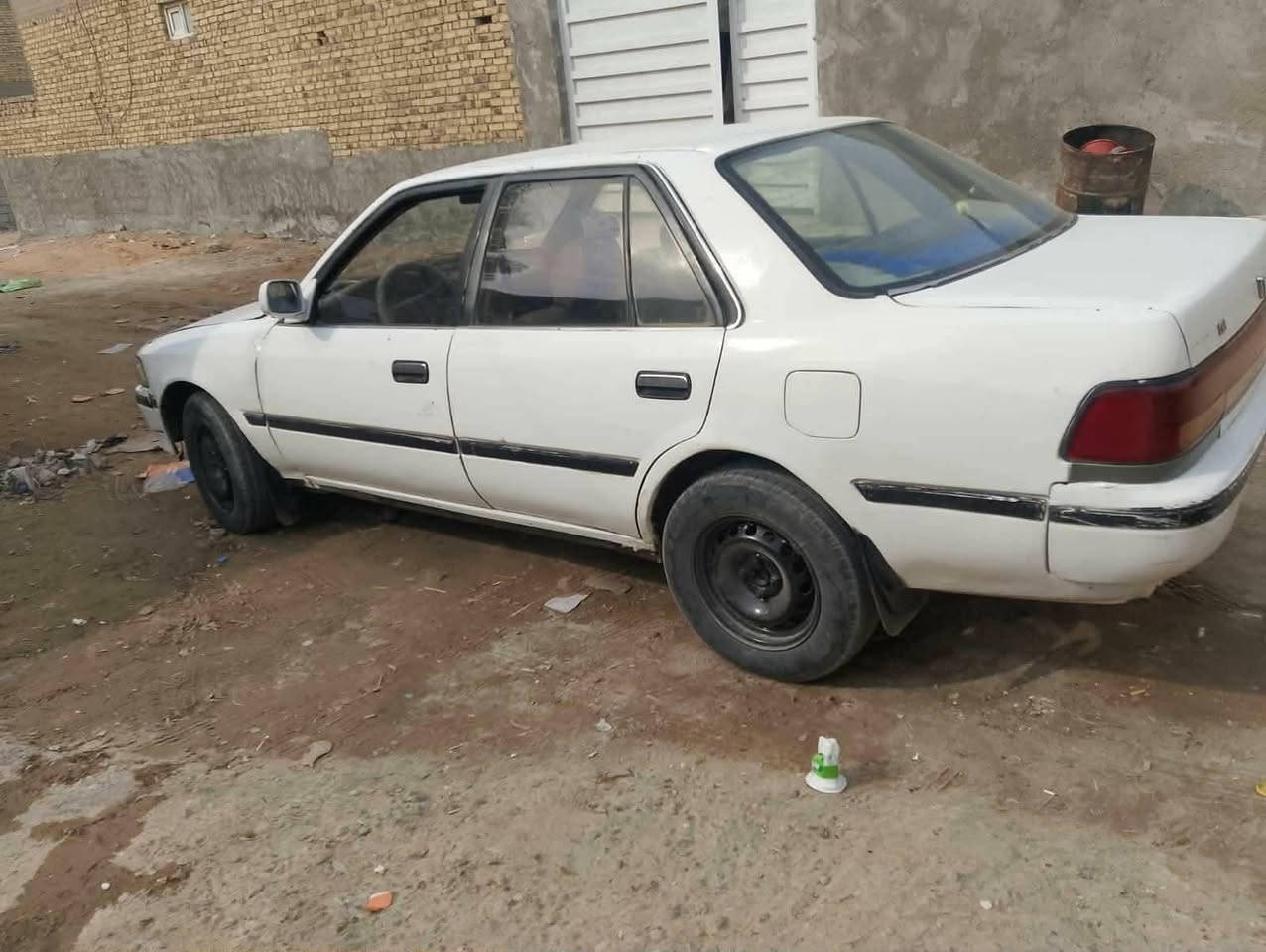 للبيع للبيع كرونه رقم انگليزي نجف مداور ثاني يوم  موديل 90 كير ومكينه كورله  مكفولات كشر مكفول. وسياره جاهزه من كلشي اصعد وطلع  اتراي. بغداد وين متريد. سعر 35. مكاني نجف كوفه خابرني وتدلل ***********
