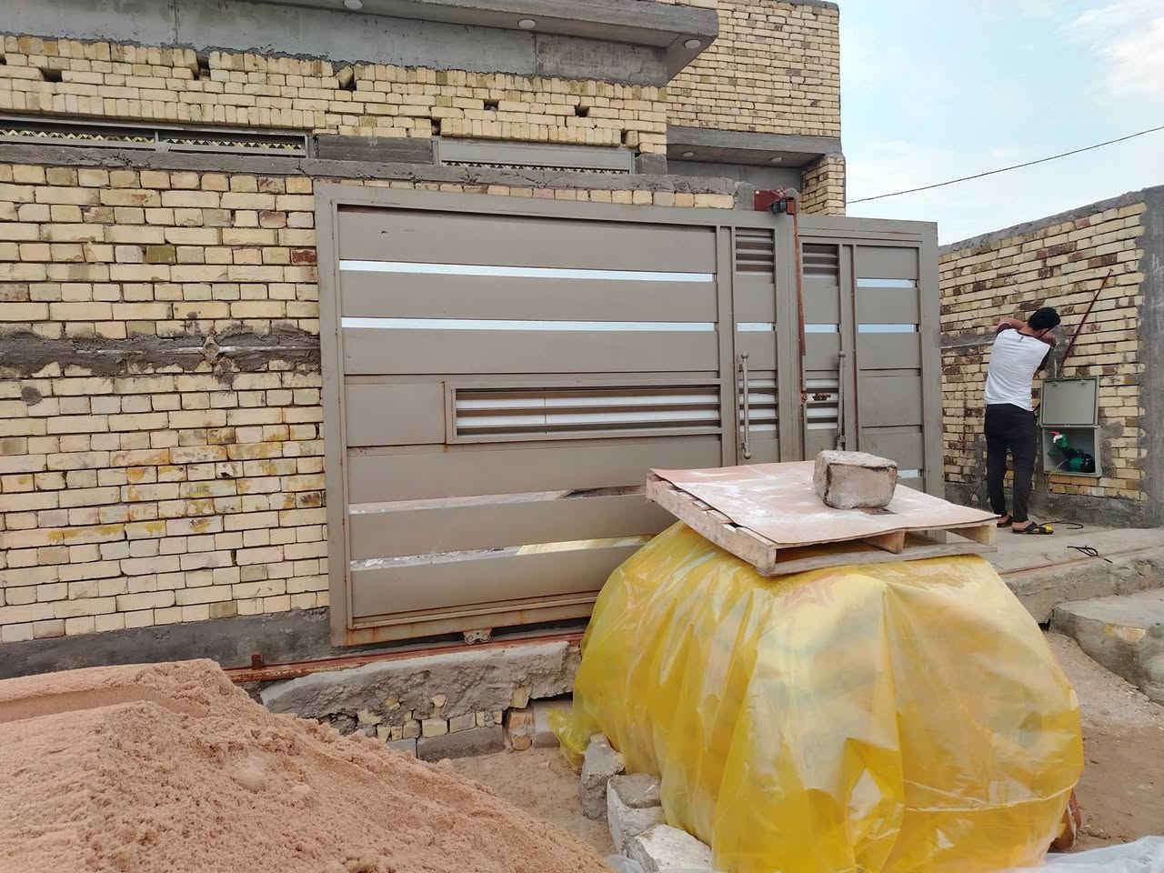 باب سلايد للبيع مستخدم نظافه ٩٠ ٪
عرض ٣ وربع تقريبا"


**إذا كنت صاحب هذا الإعلان وتريد حذفه لأي سبب، رجاءا أرسل رسالة إلى الدعم الفني**