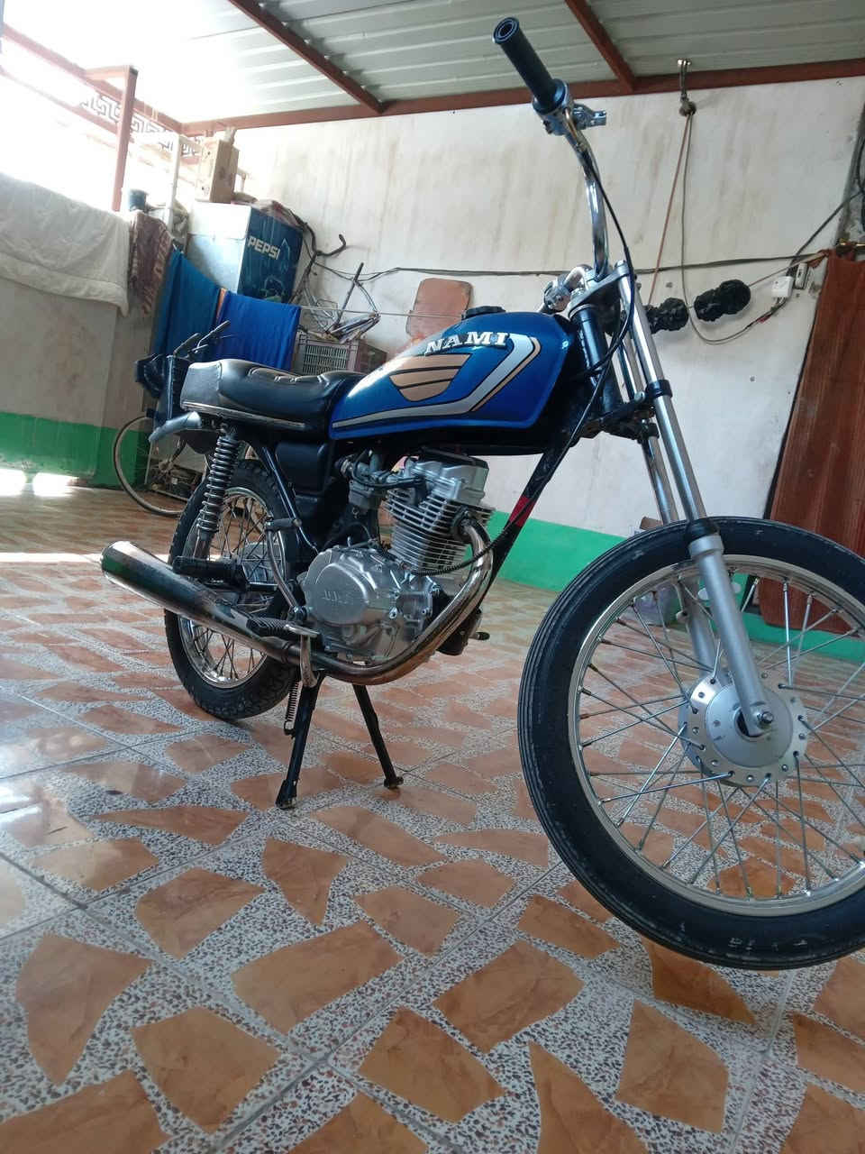 سلام عليكم دراجه لابيع نامه تعمير ٦٥٠وبيه مجال راسلني خاص


**إذا كنت صاحب هذا الإعلان وتريد حذفه لأي سبب، رجاءا أرسل رسالة إلى الدعم الفني**