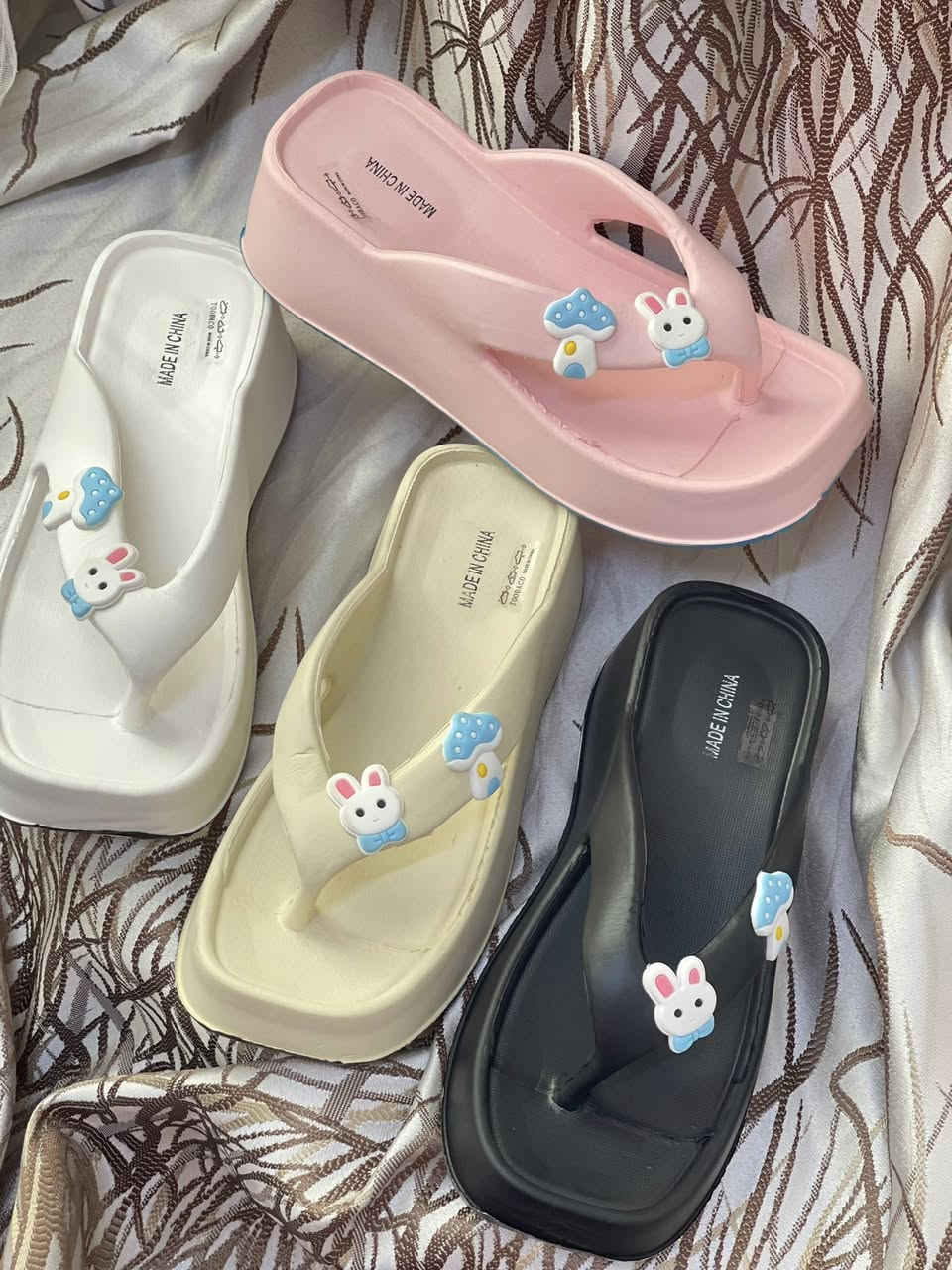 سلبرطبي ب٥ فقط قطعه قياس ٣٧/٤١


**إذا كنت صاحب هذا الإعلان وتريد حذفه لأي سبب، رجاءا أرسل رسالة إلى الدعم الفني**