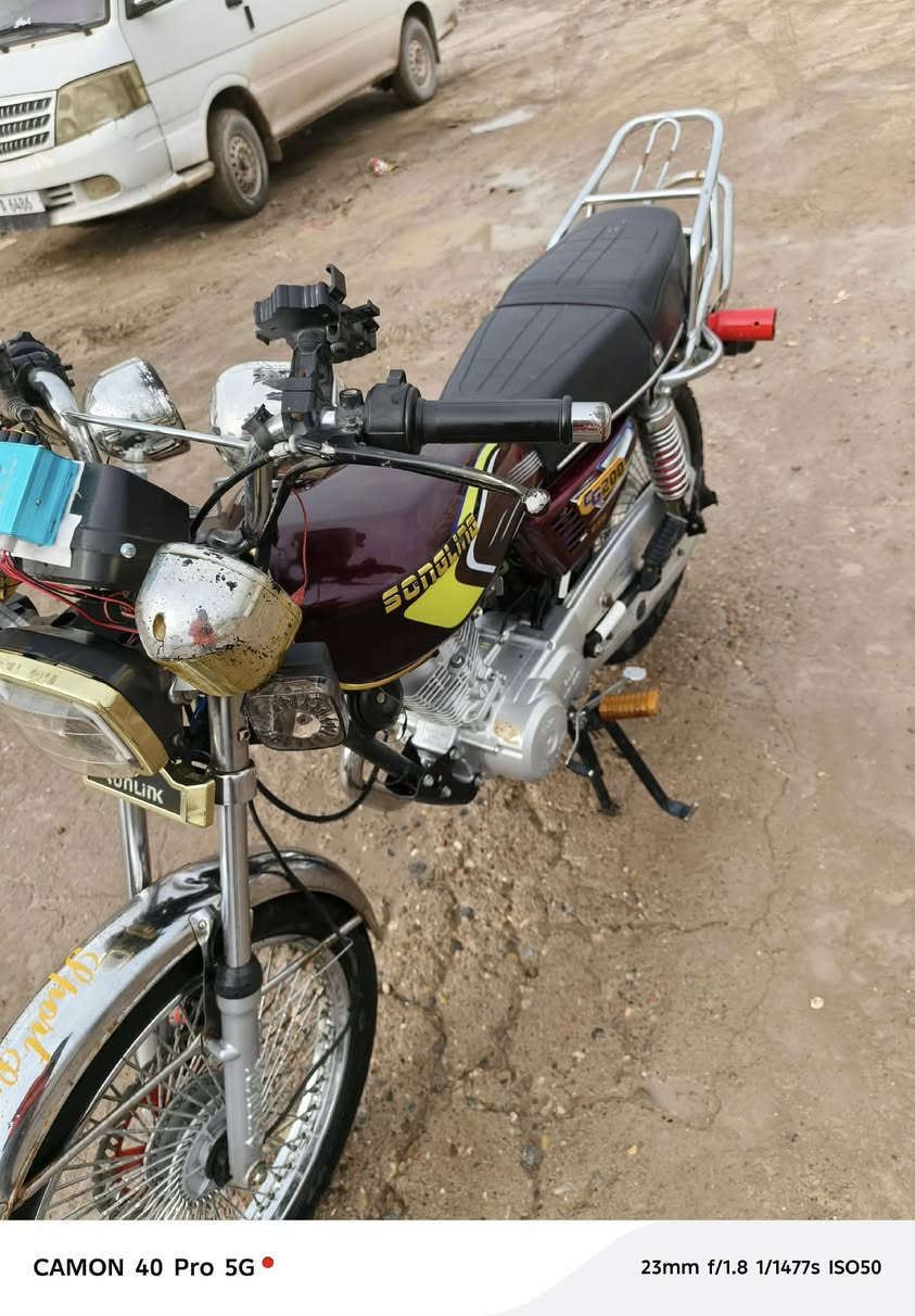 سلام عليكم للبيع دراجه تايكر موديل 24دراجه نظيفه وخير من الله السعر 600وبيه مجال المكان تقاطع القدس الحديد __***********
