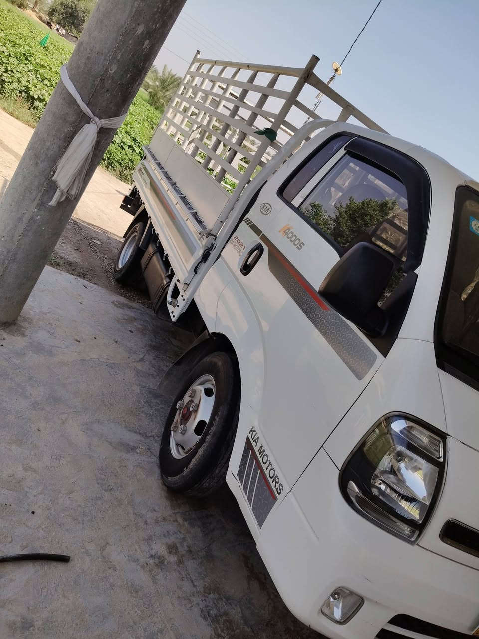 سلا عليكم البيع كيا فحل موديل2020رقم بابل نكليزي مكفولة كفالة عامه  سياره وضع شركه سياره جاهزه خير من الله  تحويره درجة اولى تانكي 100لتر مكان سياره حله ***********
