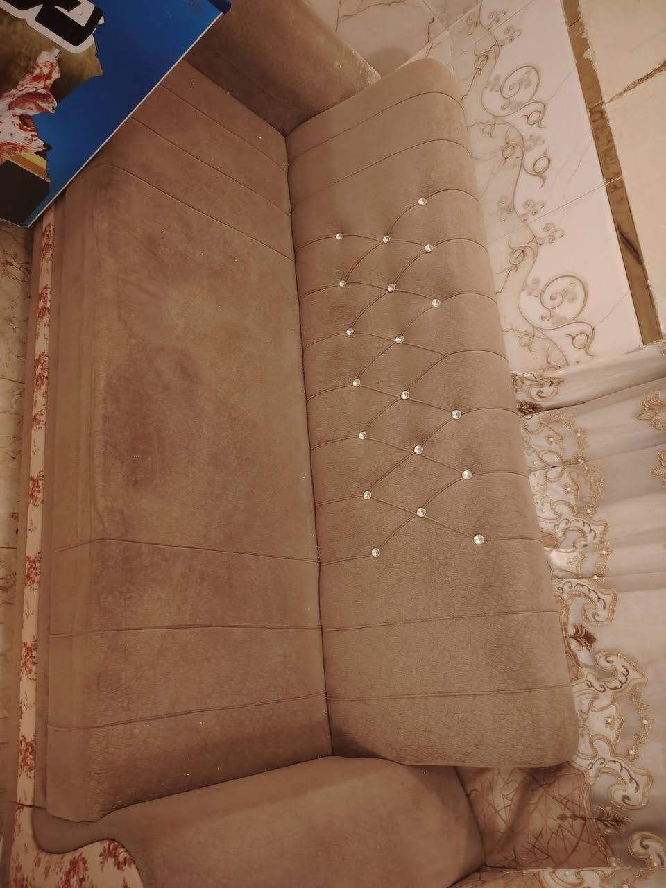 سلام عليكم عندي ثنين تخامه للبيع واحد اربع كراسي وقنفة ول ثاني ٣ قنقات و٤ كراسي ثنيهم


**إذا كنت صاحب هذا الإعلان وتريد حذفه لأي سبب، رجاءا أرسل رسالة إلى الدعم الفني**