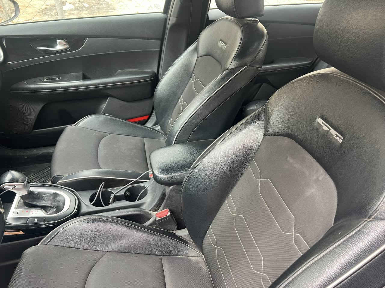 السلام عليكم كيه فورتي مديل 2021سياره وارد امريكي بيه قطعتين قبق الجنطه ولجاملغ الخلفي او بلعراق بيه شبر ابحافت البنيد او بارد بل باب الكدام السياره جيتي لاين سياره فول مواصفات فتحه بصمه بصمةابواب توقيف ذاتي ثلاث وضعيات قياده شاشه تدعم نضام الكار بلي او شاشة اعطال بك لايت لد كشنات كهربائيه او  ويل كب 17 مانع انزلاق تحديد مسار اشاير بل مري  +حساس بل مري مكينه 2000دوش اوبعدهواي مواصفت ماذكرتهن رقم نجف سنويه لل28 السعر 128او بيه مجال حك الجيه مكاني نجف استفسار على الخاص او رقم***********
