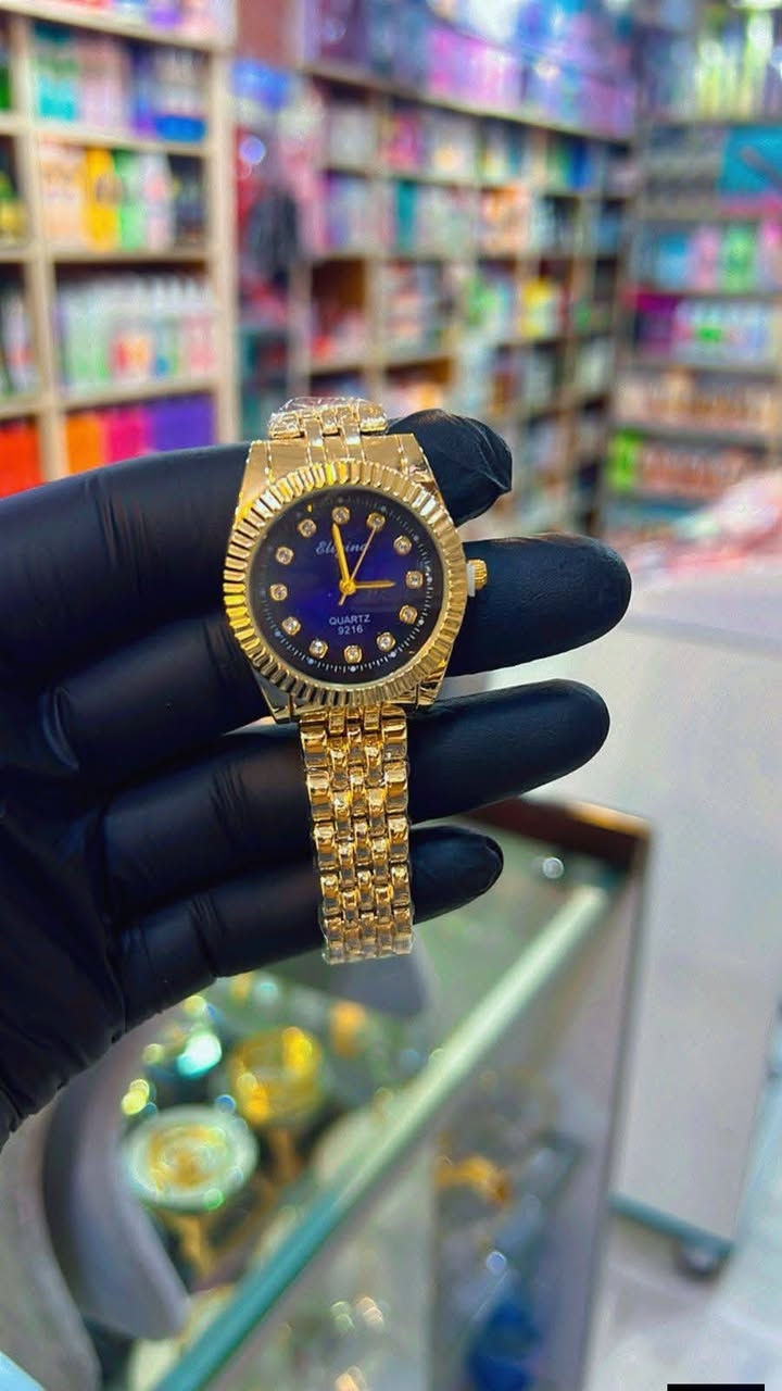 ساعات نسائي اكثر من موديل  مكينة اصلي طلاء ثابت
يوجد توصيل لجميع المحافظات
#ساعات #ساعات_نسائية


**إذا كنت صاحب هذا الإعلان وتريد حذفه لأي سبب، رجاءا أرسل رسالة إلى الدعم الفني**