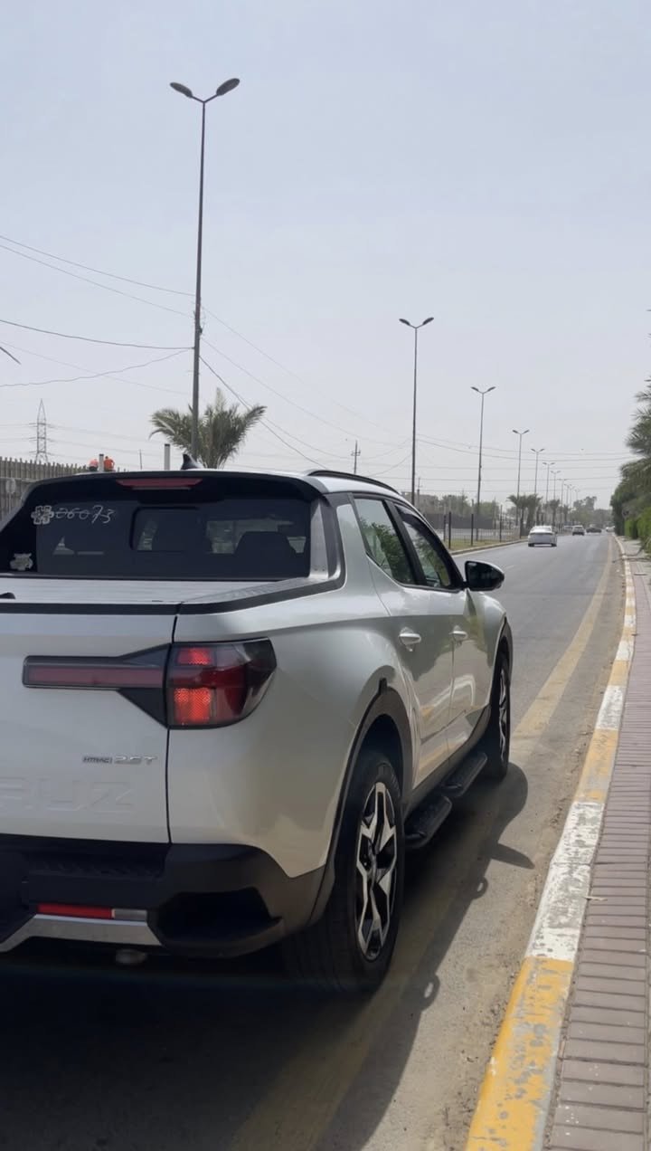 سياره سانتا كروز 2023 فئه ليمتد اعلى فئه
تبريد وتدفئه مقاعد

محرك 2500 تيربو

كاميره 360°

بدون حادث كلين بالكامل السياره خاليه من اي حدث 

السعر 22500

تواصل واتساب ***********
