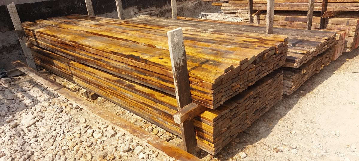 قالب خشب للبيع العدد 7 مكعبات مكاني حله ***********
