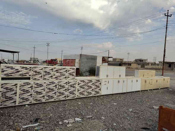 #مجمع_حمودي_الصالح_التجاري 
زورونا تجدون كل ماهوا جديد و مميز

 #وجبه_جديدة       #اسعار_مناسبه     
 
✳️✳️للحجز والاستفسار مراسلة الصفحة
او اتصل بل رقم *********** واتساب 
                        #يوجد_توصيل 
ناحيه القياره امام غربي مقابل دكتور احسين
