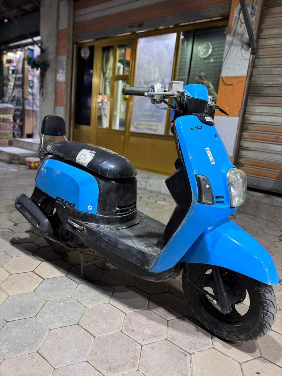 بوليسي للبيع حاويه مركز الناصريه خاص موجود ***********
