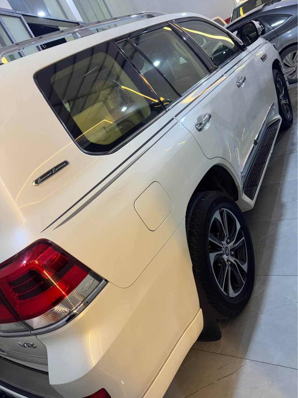 تویوتا   لاندکروزەر

2020   سپی

8 پستن

مەکینە

4.6L

………………………………………………………………………….

وارد      عیراق

شەریکە  ساز

…………………………………………………………………………
 
گراند     تۆرینگ   

شەریکە    ساز

دەرجە     یەک

باب       الاول

 
…………………………………………………………………………

مواسفات 

کوشن جلد

کوشن کارەبایی

دەشبول زینۆن

سندوق  کارەبایی

4  دەرگا  بەسمە

شغال

8  ایرباگ

کامیرای   دواوە

شوێن مۆبایل شەحن کەرەوە

ABS

تەبریت مەرکزیی

3 شاشە

لایت زینۆن

لایت رەش

…………………………………………………………………………. 

 
60           هەزار         رۆیە       
 

حەقیقی   بە   شەرت

……………………………………………………………………….

بێ           بۆیاخ

بێ     تەحدیل

بێ   تەزرە

بێ   پارچە   کرانەوە

…………………………………………………………………………

رەقەم    و     سەنەوی    نوییە

بەناوی   خۆمانە

…………………………………………………………………………

شوێن             هەولێر

معرض            جوهر

………………………………………………………………………..

نرخ

………………………………………………………..

580                                               وەرەقە

………………………………………………………………………..

***********

(      واتس    اب    هەیە     ) أربيل, العراق
