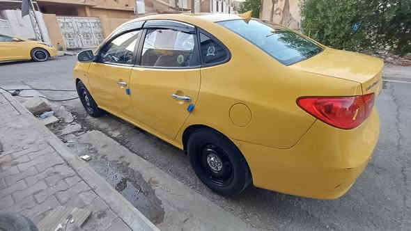 كصه جنطه سياره كلش نضيفه
محرك كير حداديه جديده بوضع شركه
بغداد رقمه هزه وسنويه عضم عاج
سعر 46 بيه مجال 
***********
