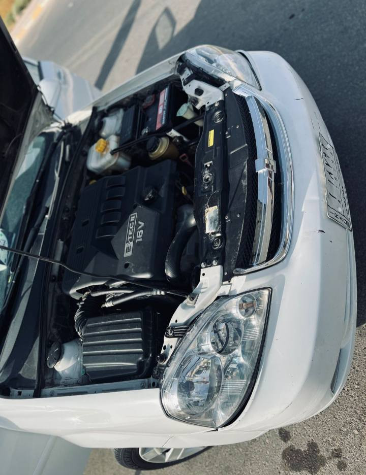 يالله على بركة الله
سياره اوبترا 2011 
شرط گير ومكينه خير من الله 
تدفئه وتبريد 
تحكم سترين 
شاشه 
گير اوتوماتيك 
رقم الانبار 
سياره بيها جاملغ ايسر مبدل و قبق جنطه راجع بارد 
تحويل مباشر 
السعر 85 وبيهاا مجال 
مكان السياره الانبار فلوجه 
للاستفسار اكثر .. *********** 
واني خادم لطيبين و ربي يرزق الجميع
