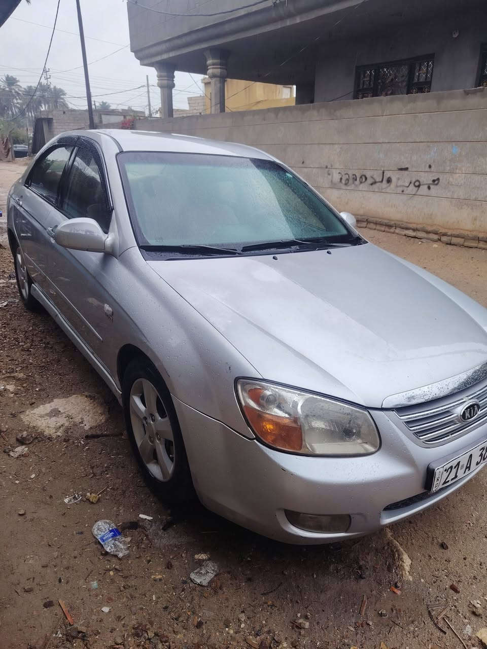 السلام عليكم للبيع سيراتو موديل ٢٠٠٠٧ رقم سليمانيه خير من الله سعره ٦٨ وبيه مجال لشراي عنوان كربلاء الحسينيه اتصل وتدلل ***********
