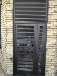 شغلنه اليوم متفرقين سعره مناسبه جميع شبابيج وبيبان بخدمت ناس هاذه رقمي...