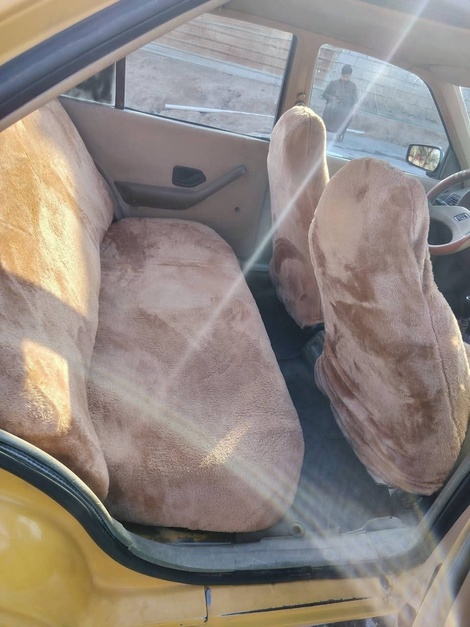 سلام عليكم للبيع بيجو 405رقم بابل  سنويه ماصاقطه تحويل مباشر مكينه وكير جدد تخم تاير حداديه جديده كهربايات شغاله السعر 17مكاني نجف مناذره ***********  سياره جاهزه كبلل تطلع عله باب الله
