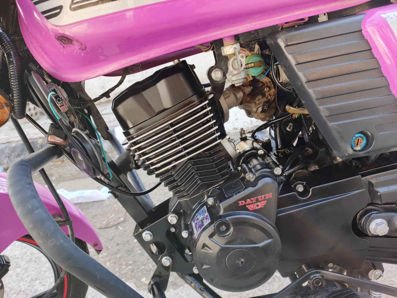 سلام عليكم دايون نفخ مديل 2023 طالعه 2024 بشهر 6 يعني زيرو الله شاهد مكفوله من كلشي شرط الفحص اوراق اصوليه بسمي تحويل وين مايعجبك سعر مليون 600 كربلاء ***********
