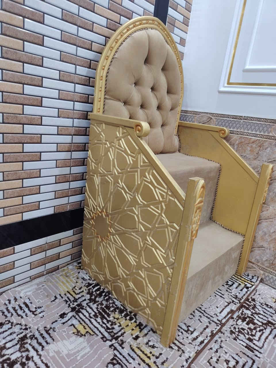سلام عليكم منبر تسكام البيع جديد كلش ب250الف مكان شافعيه الاستفسار *********** @

