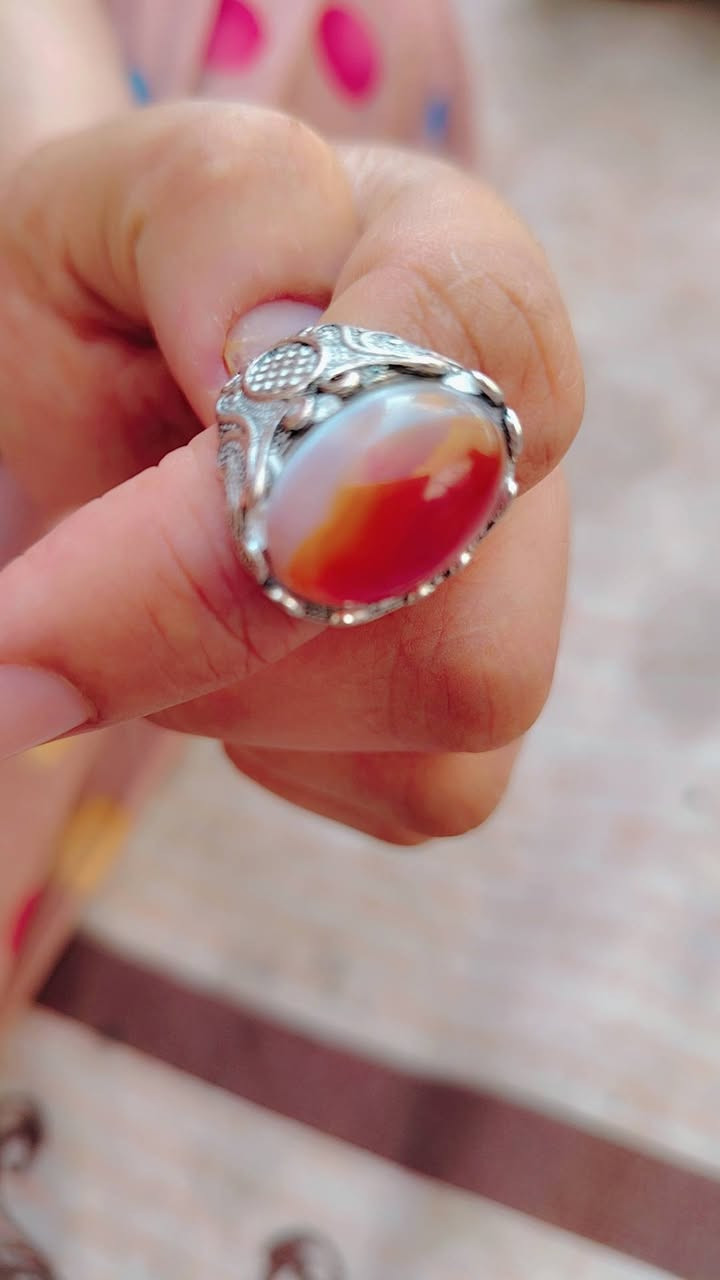 سلام عليكم  اخوان حجرات قديمات الله شاهد  قديمات خرزه داوودي اب يماني الله شاهد مال الحجي   شايلها او جزع سليماني اوجزع بقري او حلقه فضه ضخمه وجبيره سعر خاص


**إذا كنت صاحب هذا الإعلان وتريد حذفه لأي سبب، رجاءا أرسل رسالة إلى الدعم الفني**