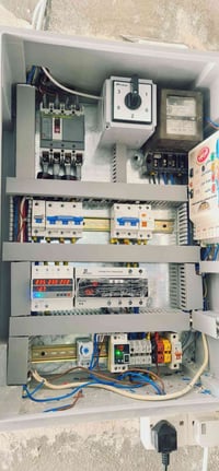 كهربائي متفرغ • تأسيسات سيمنز • كربلاء
