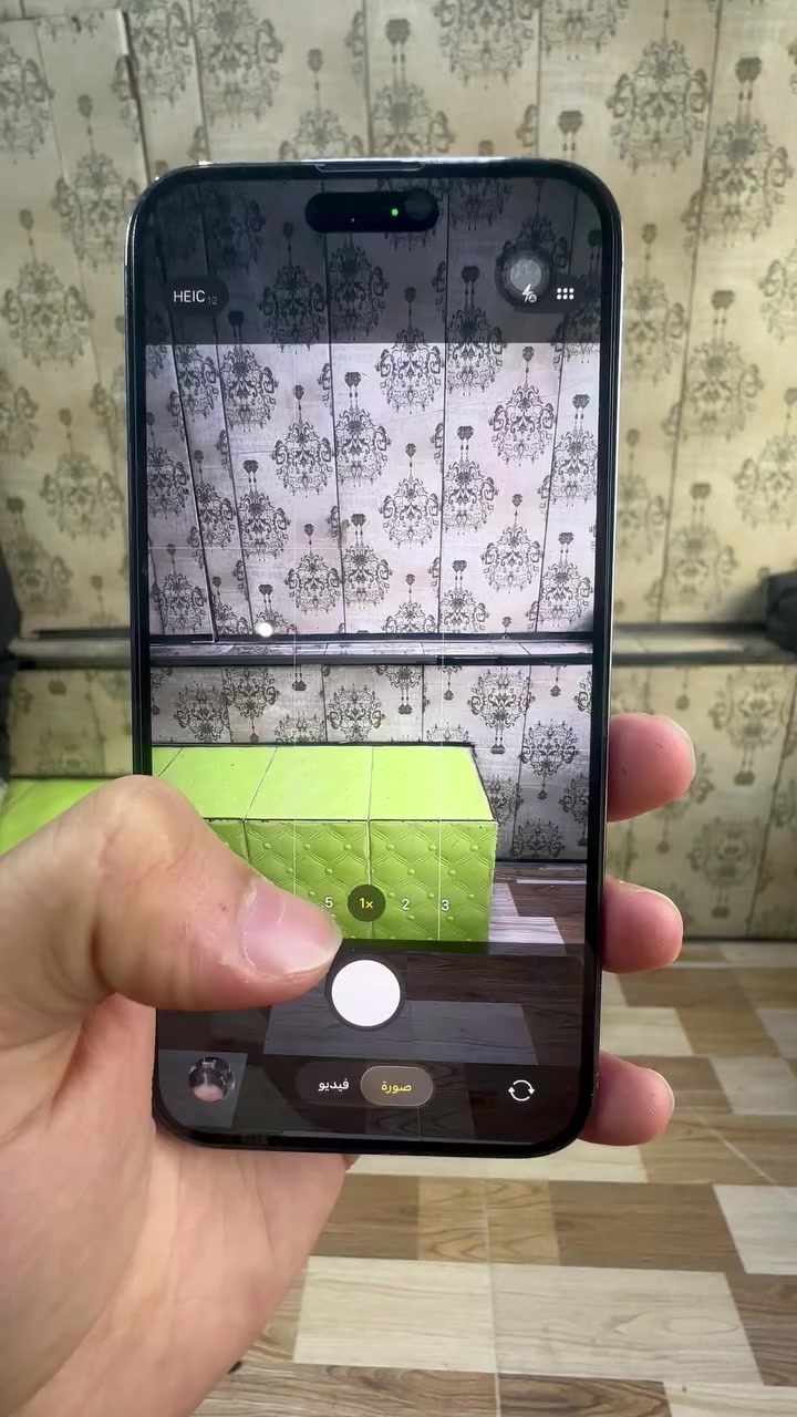 ايفون 14 برو ماكس للبيع الجهاز شرق اوسط نضيف كلش فقط البطاريه خدمه وامانه الله صرفه كلش طبيعي وبلاديه البطارية تجي تفحص وتشوف وتلعب بي شكد ما يعجبك وتشوف صرف البطاريه اذا ما قتنعت عوفه 

الذاكره 256

السعر : 700 وبي مجال وتشلعون عيوني
المكان: بغداد العبيدي شارع عشرين
رقمي: ***********
