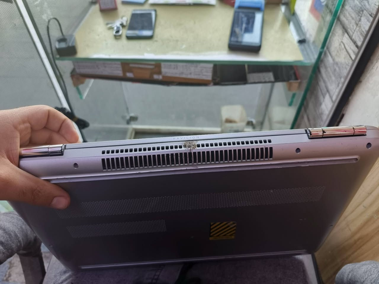 لابتوب hp معالج. i7  جيل 6. HQ رام 8  ddr4 كارت شاشة خارجي 4 كيكا 960m بدون بطارية ع كهرب فقط. سعر 250 وياها ماوس وشاحنتها الاصليه


**إذا كنت صاحب هذا الإعلان وتريد حذفه لأي سبب، رجاءا أرسل رسالة إلى الدعم الفني**