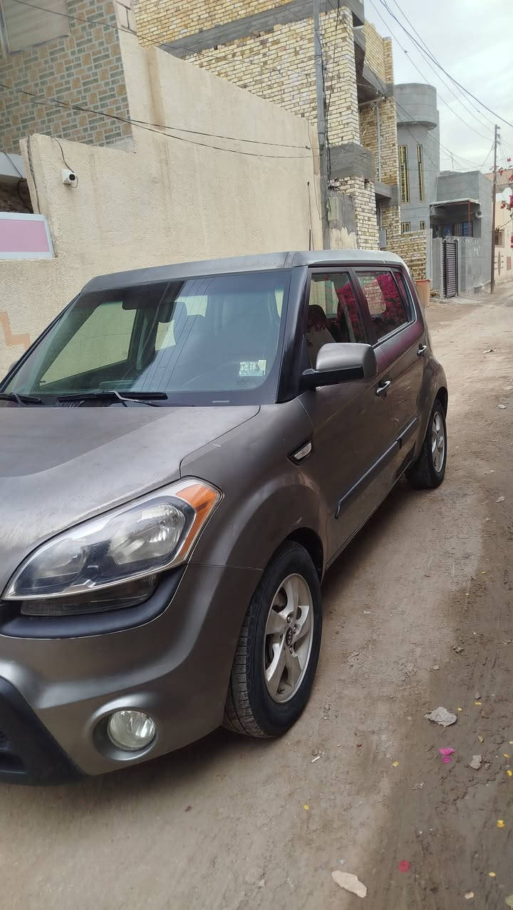 سلام عليكم صول 2013 امريكي كلين بدون حادث  سياره بيه شخوط بسيطه وملاحضات فقط مكينه 1600 رقم بابل مكاني بابل سياره كير مكينه حداده تبريد تخم تاير ويل كب كله جديد وجاهز ترايك زيرو سياره حلوه وجاهزه سعر سياره 83 وبيه مجال قليل للستفسار اكثر اتصال علرقم ***********
