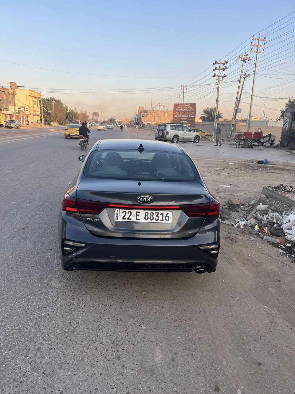 السلام عليكم كيا فورتي موديل2021 مكينة 2000 كادث قطعتين ***********
