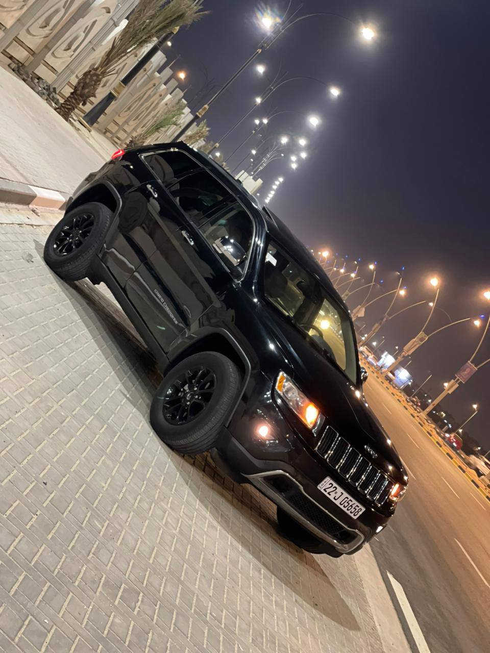 السلام وعليكم جيب شيروكي دوات
فول فول مواصفات جاهزه من كلشي 
دخول جديد كصه جنطه بكاني بصره السعر 85 مجال قليل الشراي  بس الشراي يخابر ***********
