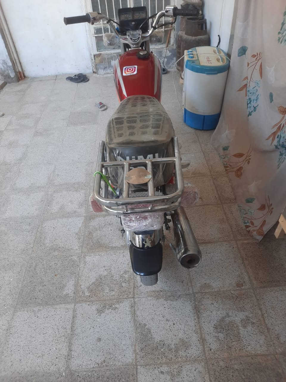 سلام عليكم ورحمة الله 
دراجةامتياز سكنر للبيع السعر 
600الف وبيها مجال بسيط المكان كربلاء الحر حي القادسيه 
رقم ***********
