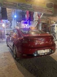 للبيع النترا 2019 شكل ال20  بيها 3 قطع صبغ بدون دواخل  ايرباك دركه فقط...