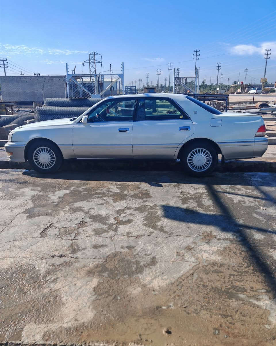 سلام عليكم راس ثور فلات 95
بيه كصه قماره سنويه منتهيه قبل شهرين
سياره خير من الله مثل ما جاي اتشوف
السعر 85وبيه مجال حك الجيه
إلبصره قضاء المدينه الهوير ***********
