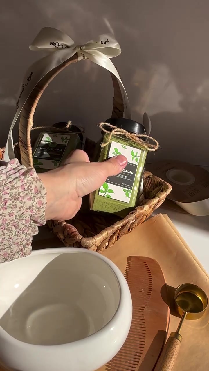 ⁨ السر اللي راح يغير شعرچ 180 درجة هذا الصيف! 🌱✨
لأن هواية بنات يعانون من نفشة الصيف، القشرة، والتساقط.. سدر معصرة الوند المنخل 100% هو الحل البديل لكل الكيمياويات. يرجع لشعرچ الحيوية واللمعان ويشتغل كـ بروتين طبيعي ومغذي من الجذور.
📥 المقادير والخلطة الصح:
تگدرين تخلطين ملعقتين من السدر الفاخر مالتنا وية:
 مي دافئ أو منقوع الأعشاب.
 قطرات من خلطة الزيوت الملكية مالتنا لتغذية مضاعفة.
💡 القوام الكريمي اللي تشوفوه بالفيديو هو دليل النظافة والنخل الدقيق.. يعني ينزل من الشعر بالغسل كبل وبدون عذاب!
📍 متوفر هسة فريش بالمعصرة، للحجز دزيلنا رسالة ع الخاص والتوصيل سريع لكل العراق 🚗

⁠#معصرة_الوند #سدر_طبيعي #عناية_بالشعر #سدر_منخل #خلطات_شعر بنات_العراق


**إذا كنت صاحب هذا الإعلان وتريد حذفه لأي سبب، رجاءا أرسل رسالة إلى الدعم الفني**