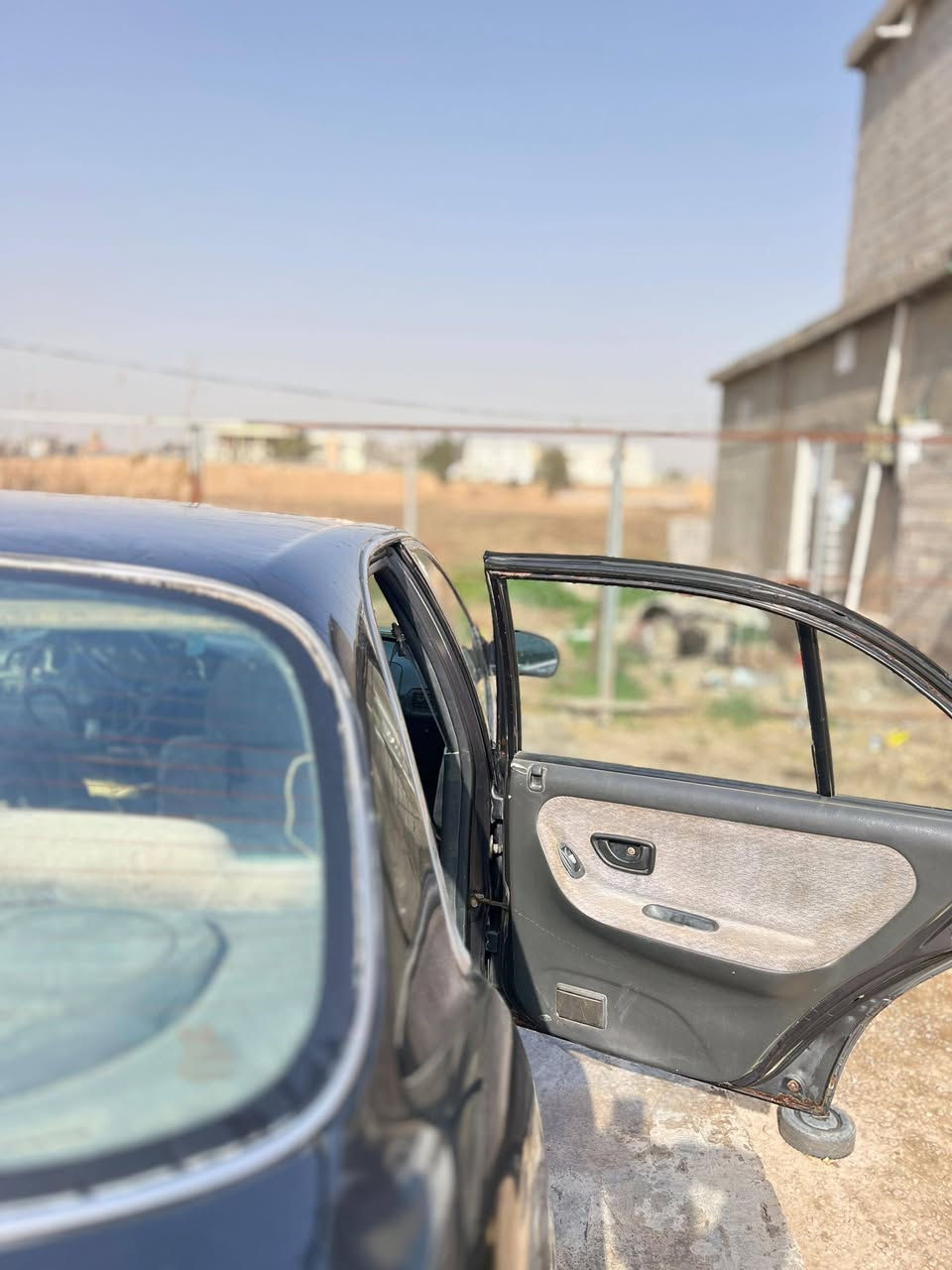 سلام عليكم 
سوناتا تو موديل ٩٣ رقم بغداد لماني لسنه ٢٧ صدر مامي خلفي خير من الله 
كير ومحرك جديد 
كير وتو 
تايرات جديده 
تبريد ثلج فول 
مكاني الخالص التصال عل رقم غير متواجد عل نت 
***********
