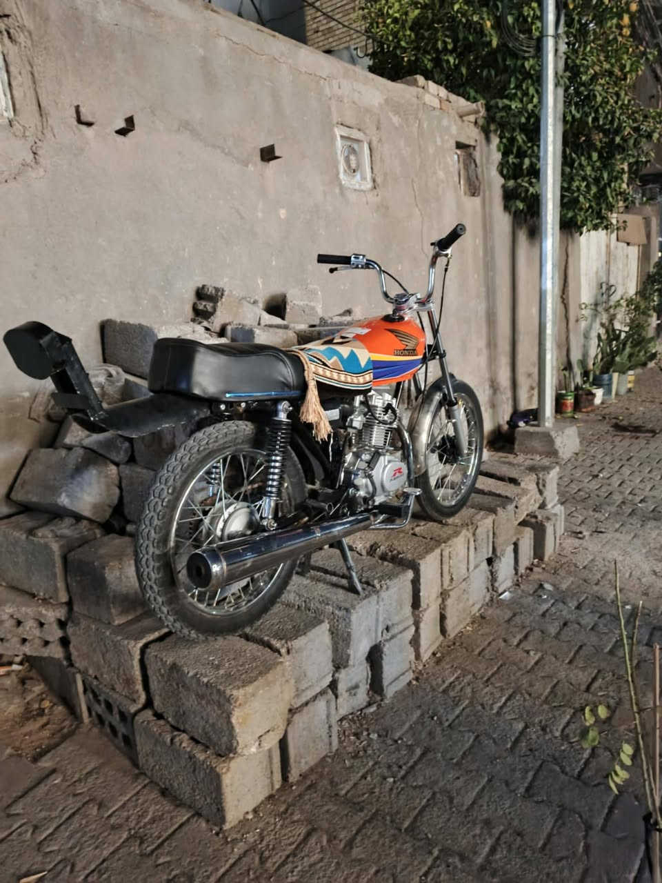 دراجه لبيع رابيع  تعمير 25  العنوان كربلاء حي العامل الاستفسار خاص او الاتصال ***********
