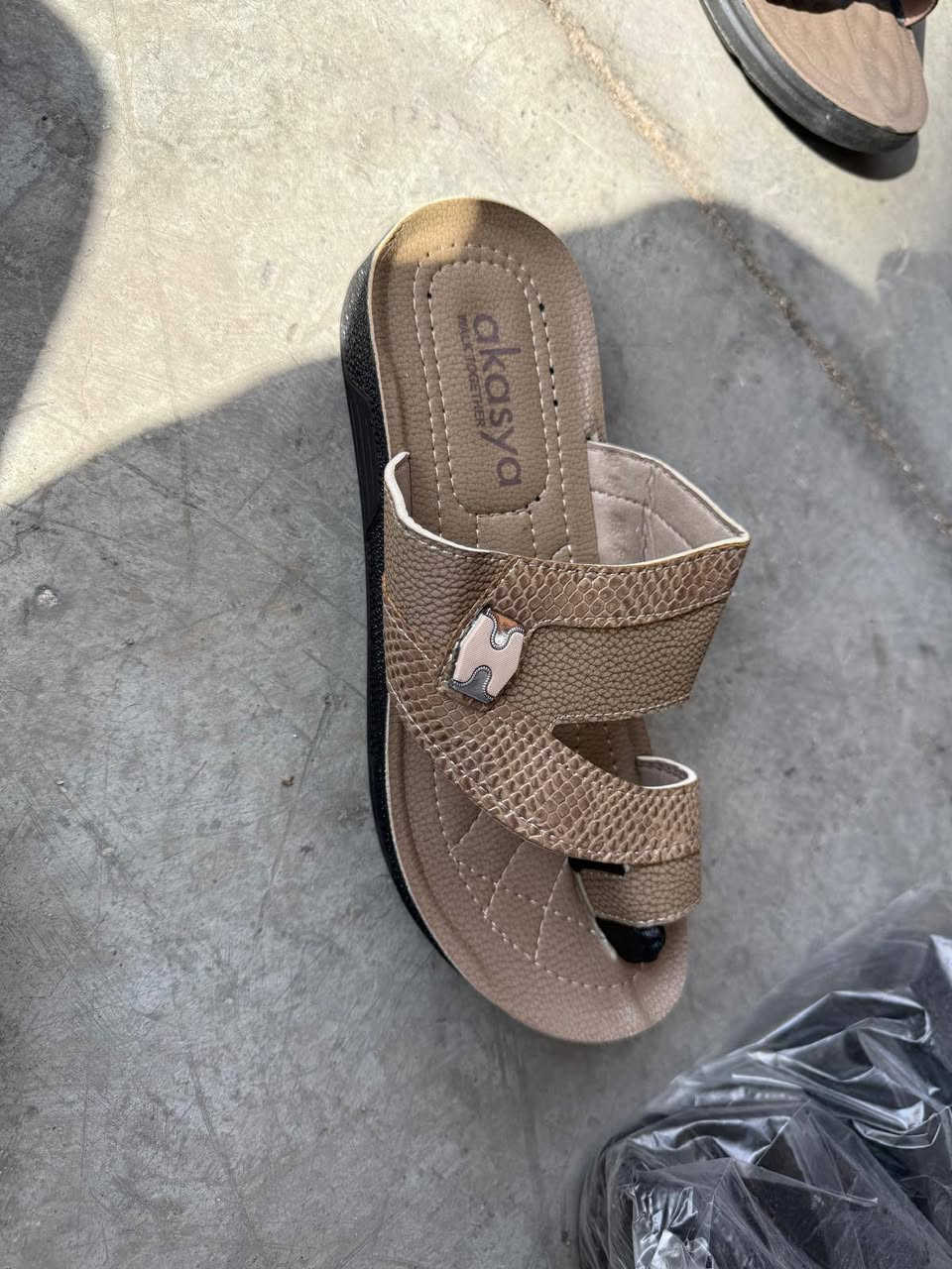 العدد.  6000زوج.   رجالي.   نسائي. تركي.   من المعمل.  حصريا.  السعر. للزوج.  85 سنت.   بالعراقي.  يطلع.     1250 دينار.  للزوج.  سعر لكل الكميه


**إذا كنت صاحب هذا الإعلان وتريد حذفه لأي سبب، رجاءا أرسل رسالة إلى الدعم الفني**