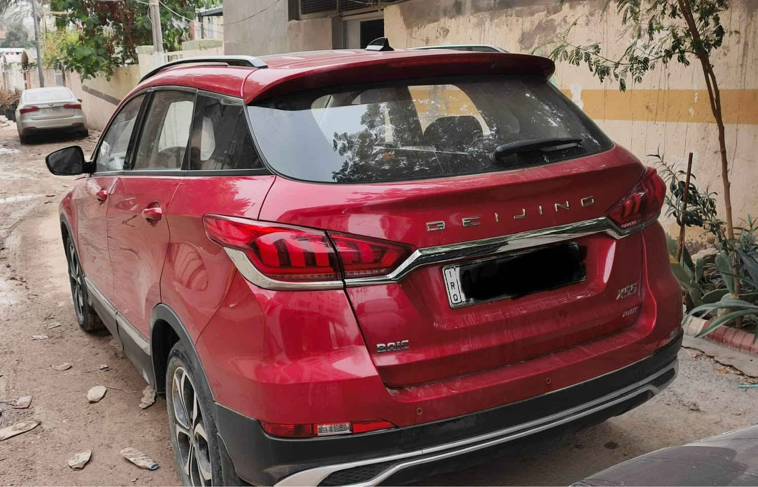 بايك X55 موديل 2024 
سيارة زيرو ماشيه 11 الف وقابله للزياده
السيارة كفاله عااامه من كلشي 
محرك 1500 تيربو 
كير 7 نمر CVT 
حساسات خلفية وكاميرا دواره 
شاشة كبيره 
بصمة ابواب وتشغيل 
اضواء ترحيب 
فتحه سقف بانوراما 
رقم قادسية وبأسمي تحويل مباشر
السعر 135 وبيها مجال 
بيع او مراوس 
*********** ديوانية, القادسية
