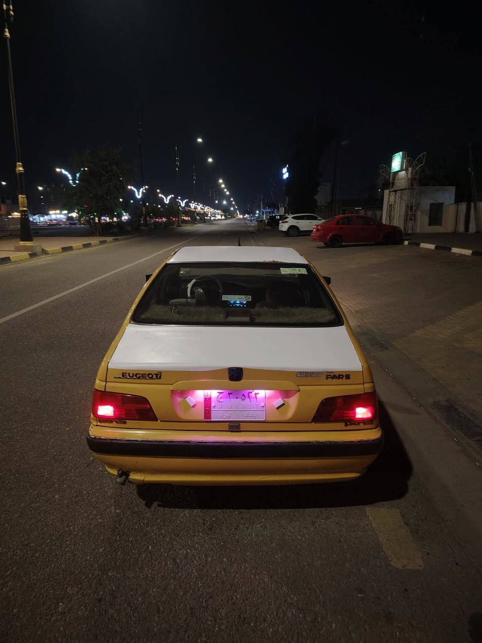 سلام عليكم بيجو بارص مديل 10 كير ومكينه خير من الله تجي وشوف بعينك ترايه وين ميعجبك جاهزه للخير راعيه ابغداد  مكاني كربلاء  سعر 28 وبيه مجاال قليل ممتواجد ع الفيس اتصال فقط ***********
