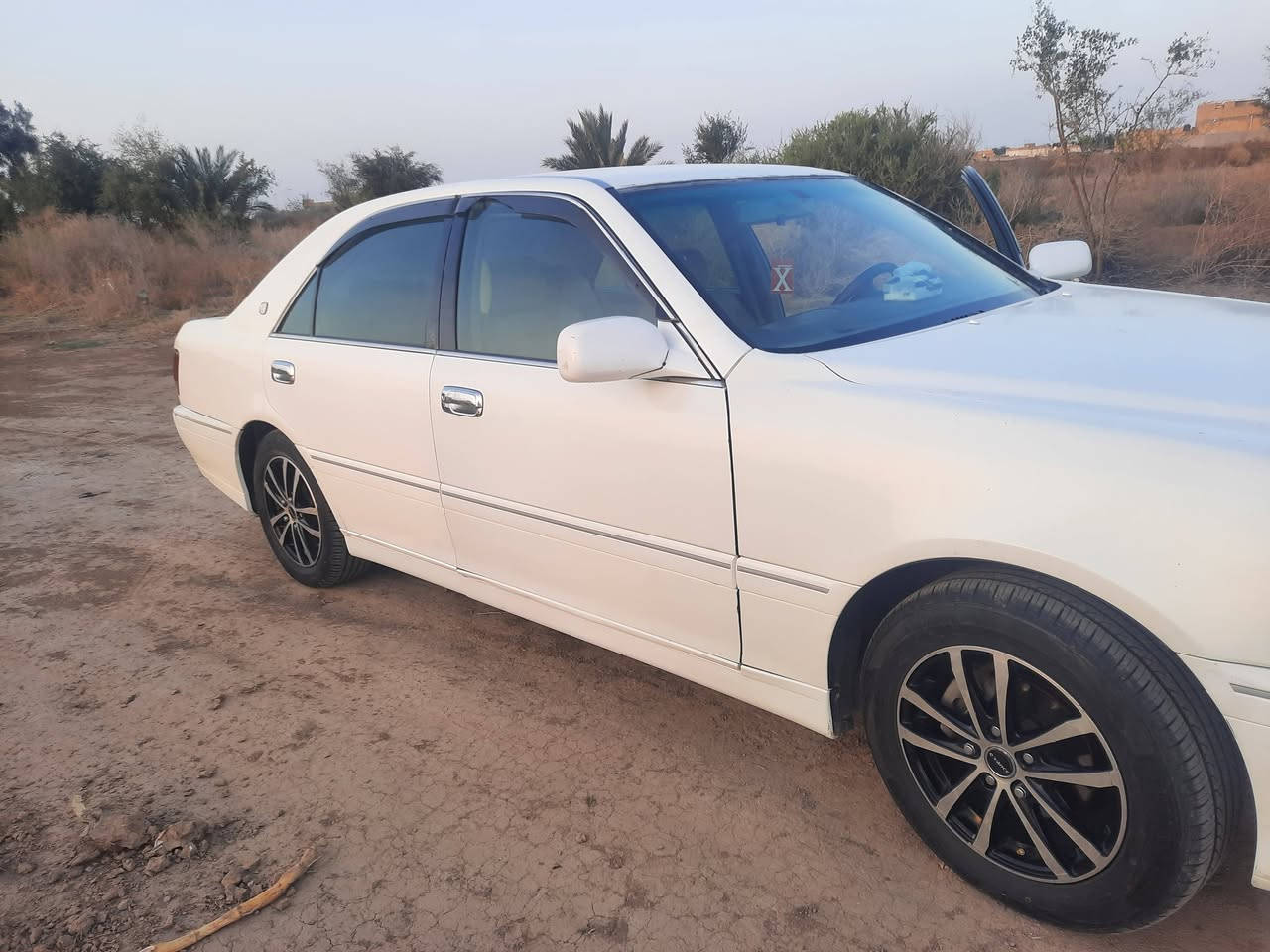 ملكه ادواد كصه قماره فقط السعر 50 للستفسار ***********
