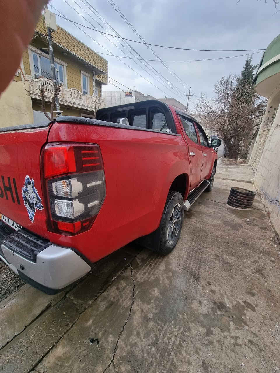 السلام عليكم البيع l200 موديل 2022 ماشيه 100 الف سنوي جديدة هز جديد السيارة اب اسمي مكفول من الصبغ كلشي بيهاا جديد ما بيها نقص رقم سليمانية رقم التلفون ***********
