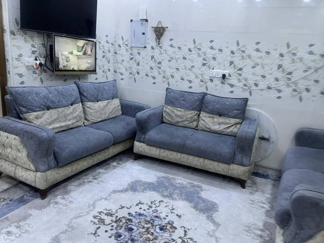 تخم 10 مقاعد تسكام عراقي 
السعر 300 الف 
العنوان بغداد قرب الجزيرة السياحية


**إذا كنت صاحب هذا الإعلان وتريد حذفه لأي سبب، رجاءا أرسل رسالة إلى الدعم الفني**