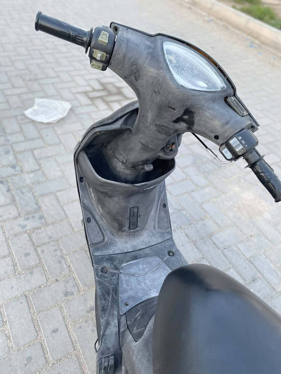 ماكس قجمه  دراجه رمبه واوراقه موجوده دراجه بلاديه 49 كهربايات كله شغاله شلعه ومعدل لا تبخير ولا نضوح سعر 675عنوان  قبله  ***********
