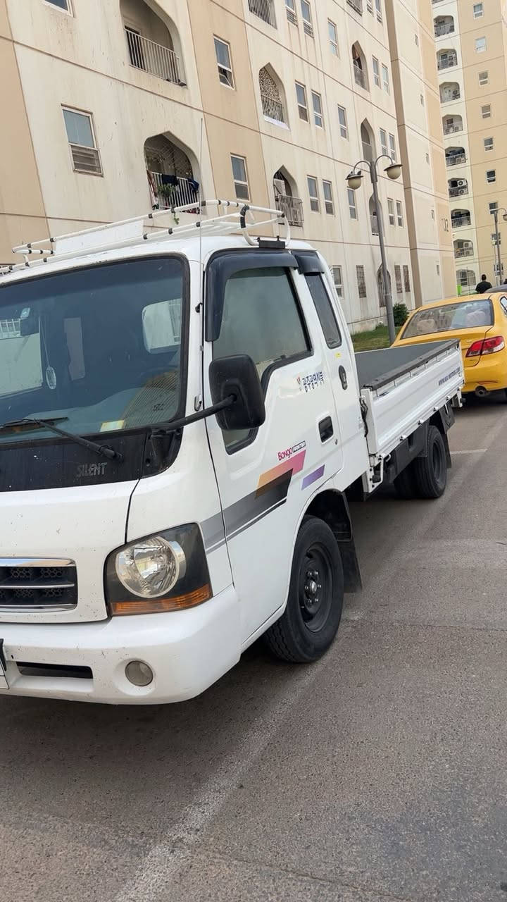 السلام عليكم
كيا ام عيون مديل 2000

السياره كفاله بلاد تجي تشوف وتگلب براحتك

سياره گير اوتماتيك
محرك 3000 مفتوح

گير محرك كفاله 
سياره 7 جنكال
السياره خير من الله 

السعر 85 وبيه مجال 

للاستفسار ***********

مكان السياره بغداد بسماية
