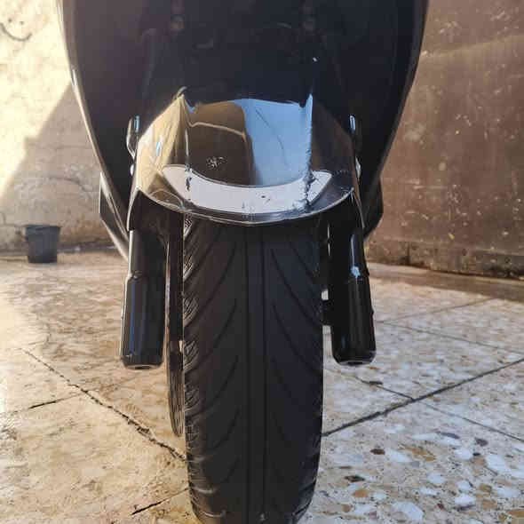 السلام عليكم سكنس ياباني اصلي رمبه وكالة مكفولة وكاله عامه ماشيه 11ألف حقيقي ستان حساس كهرباء قبق بانزين نفخ صالنصه براد قطعتين كفرات اصلية ام شرايط لون اسود مميز صدفي مكفولة من فطر والكسر والشخط تايرات اصلي ياباني هذا رقمي ***********
