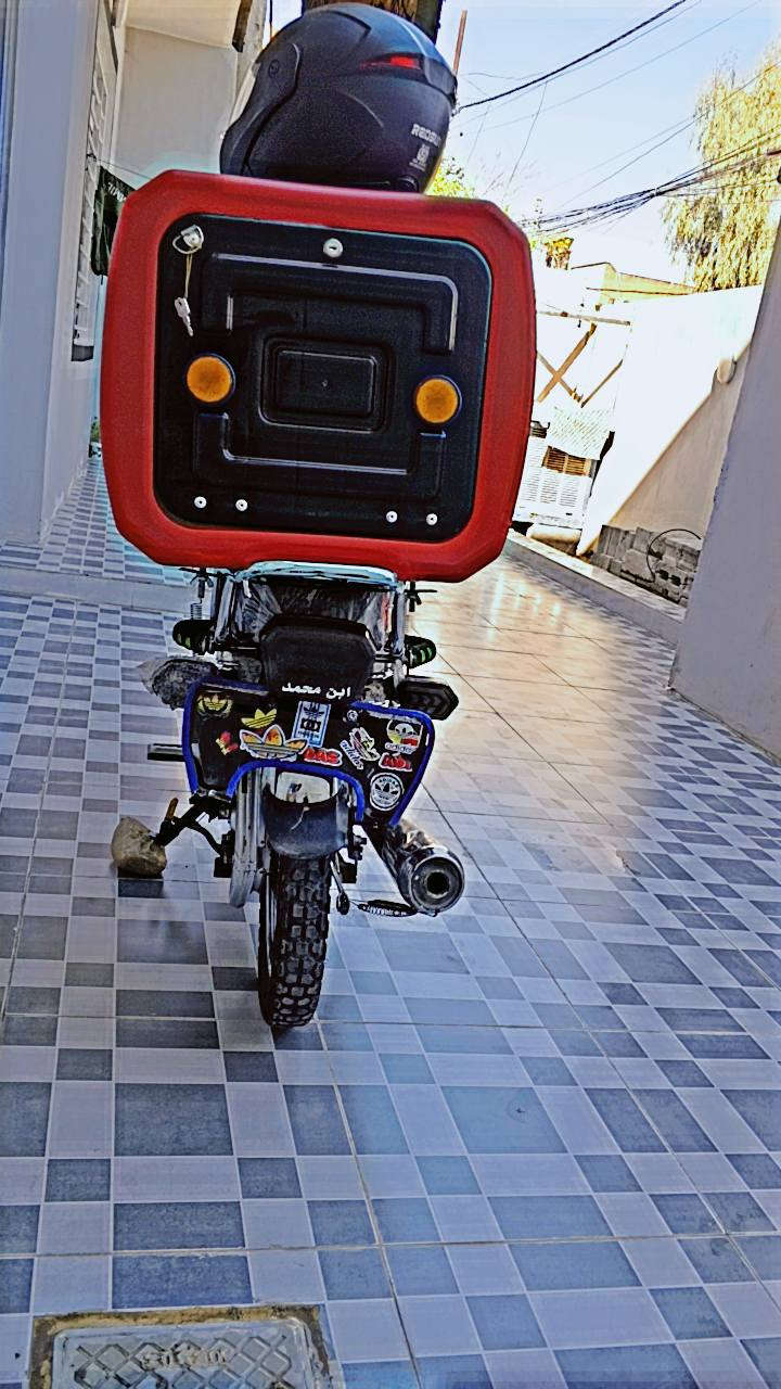 سلام عليكم ماطور للبيع سونيك 2025جديد شرط من تايه للتايه ما ناقصو شي مكينه شرط لا تنقيص لا بخار لا صرف ما مفتوح شرط جيبلك 10فيتريه يجيكونو وياك متوازي لبيعتو بدون خوذه وجنطه سعر 650الف وبي مجال شراي يجي خاص او يتصل 
***********بي واتساب 
***********بي واتساب
