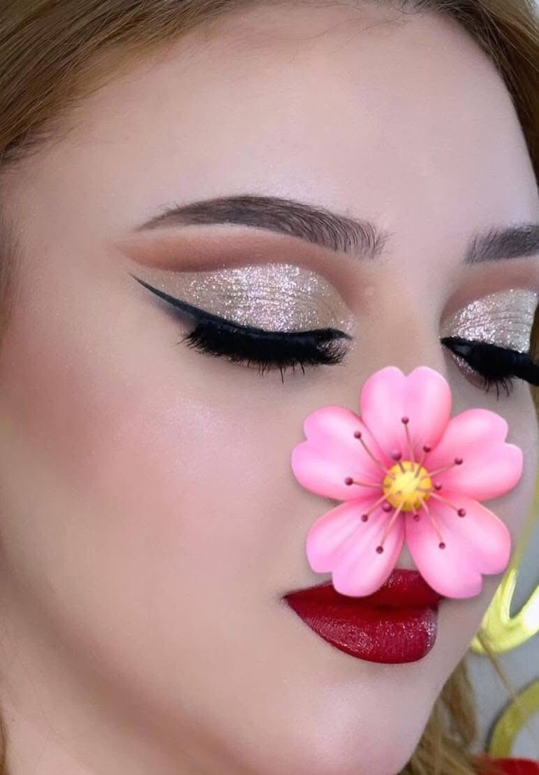 اهلا وسهلا جميلتنا وعروض سبوت نار مكياج ١٥ مكياج وتسريحه ٣٠ تنضيف قدم ٥مع جلش ١٠ جل اكستنشن يد ١٥ صبغ شعر ١٥ صبغ وتخصيل ٣٠ قص وشسوار ١٠ قص فقط ٥تنظيف بشره ١٠ للحجز الاتصال *********** اهلا وسهلا جميلتنا
