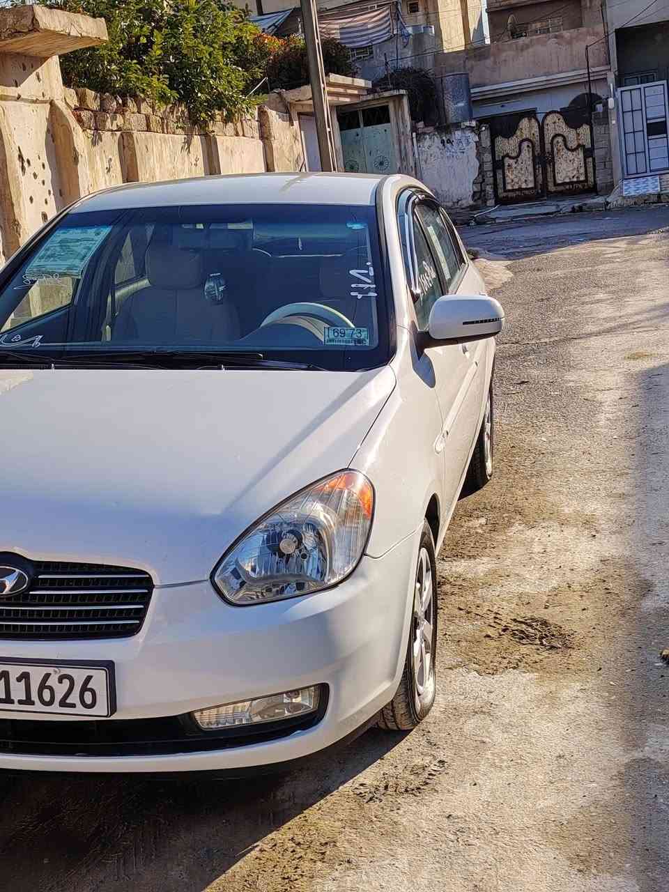 اكسنت موديل 2010
بدون ضرر وبدون صبغ  حيل حلوه احله من صور 
محرك 14 كاربون بانزين طخم تايرات جدد سياره فول دواخلها جدد طك 
سعر 108 وبيها مجال 
***********
***********
