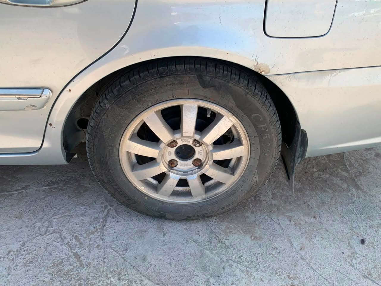 السلام عليكم ( مكلف بالنشر )
اوبتما 2002
كير عادي
كير محرك شرط 
تخم تاير جديد ويل نجمه
باتري جديد 
تبريد فقط ناقص غاز 
فتحت سقف 
سنتر لوك 
جوم كهرباء
كشن سايق كهرباء
رقم بغداد تحويل ثاني يوم 
قطرت خياس مابيها 
بيها جراد اثر شمس فقط
صدر قبل 10ايام مبدله امامي خلفي
السعر 55
***********هذا رقم صاحبها اتصل علي
