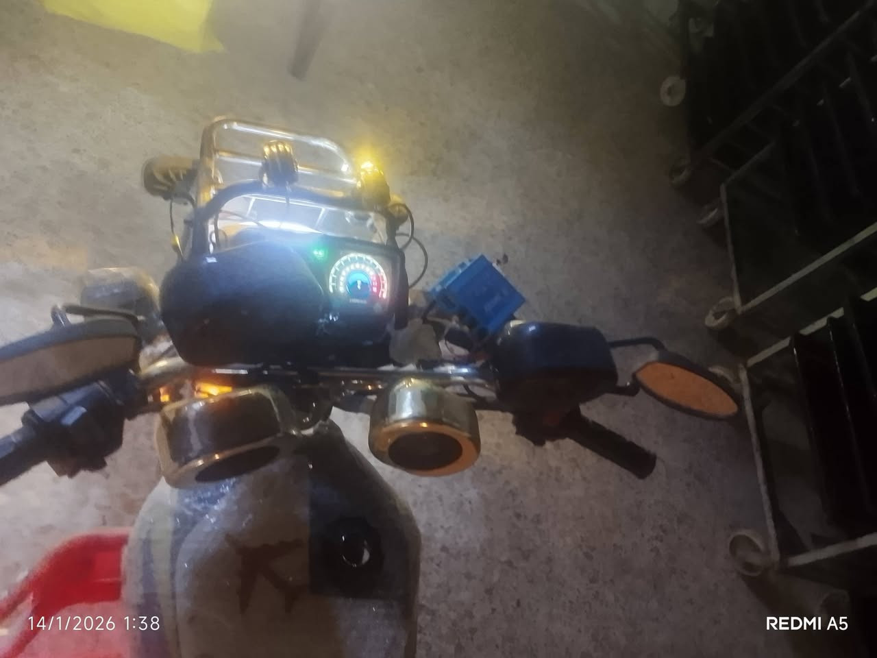 اسلام عليكم من رخصت الادمن دراجه نامه برو موديل 2025نكره سلف تشغيل عن بعد بعز البرد نكره محرك 150كلش نضيفه 5نمر مكاني تكريت ***********
